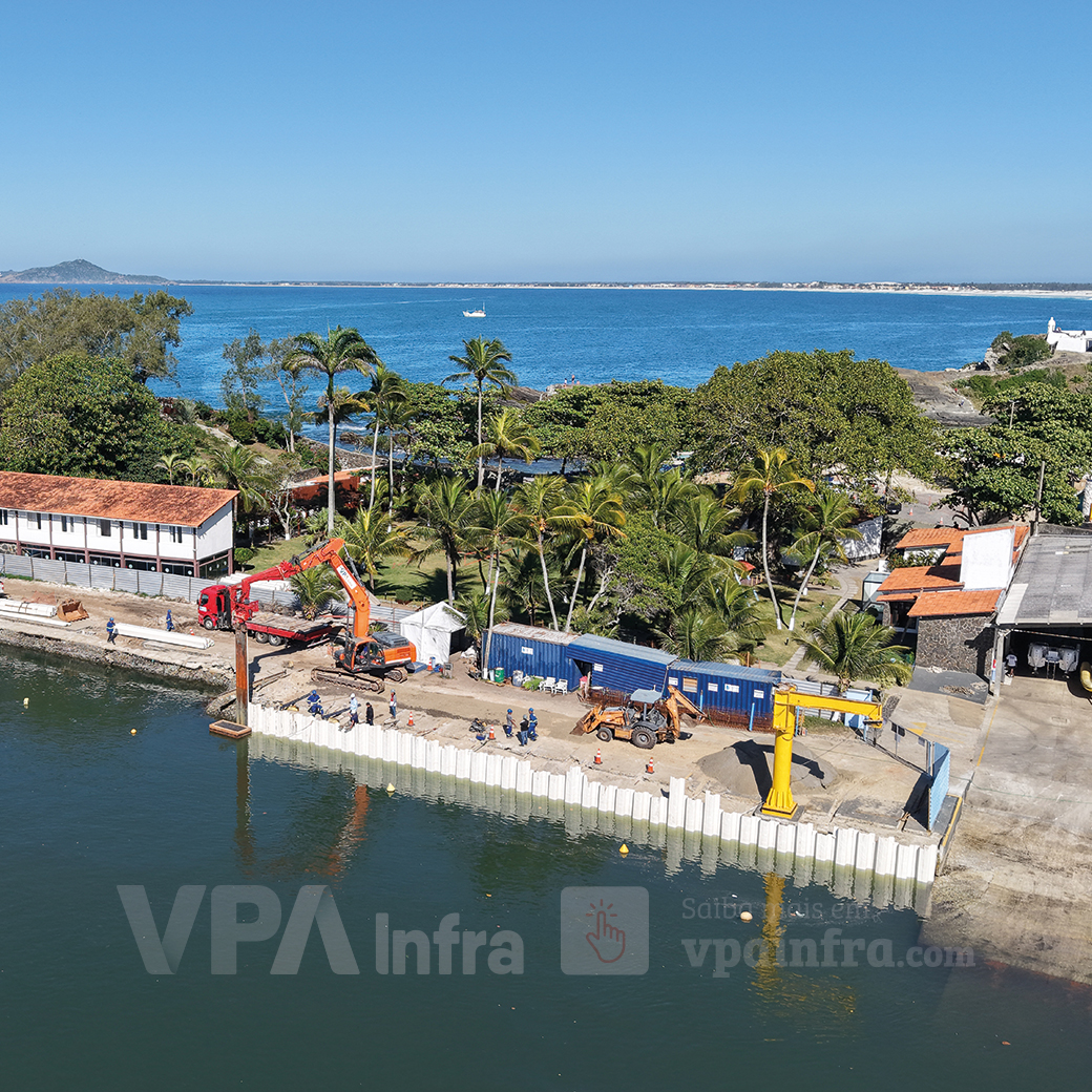Estacas de PVC para contenção de marina em Cabo Frio Parte Um